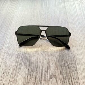 quay australia backstage pass gunmetal metallic aviator sunglasses eyewear NEW